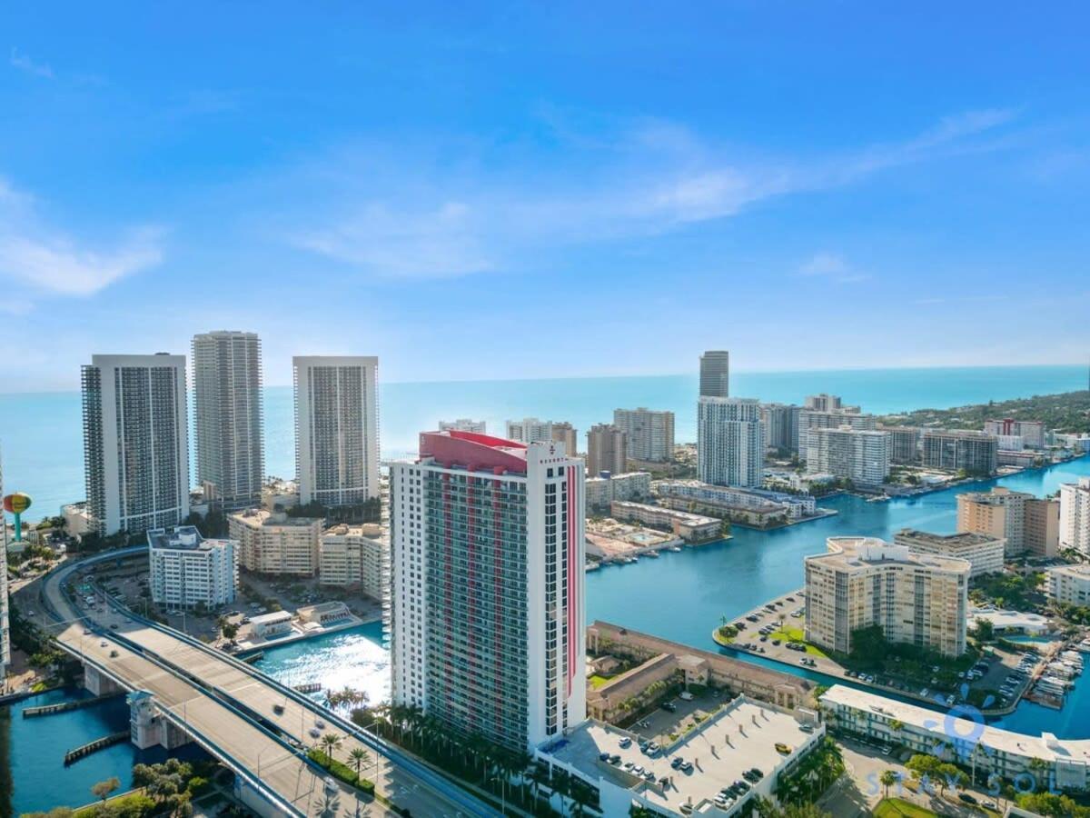 Infinite Views, Amazing Pool, Gym, Near Beach Hallandale Beach Esterno foto