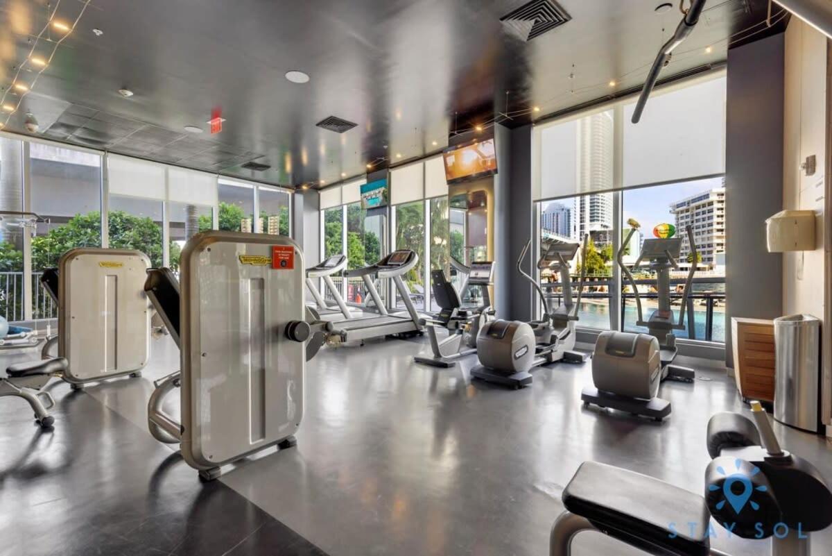 Infinite Views, Amazing Pool, Gym, Near Beach Hallandale Beach Esterno foto
