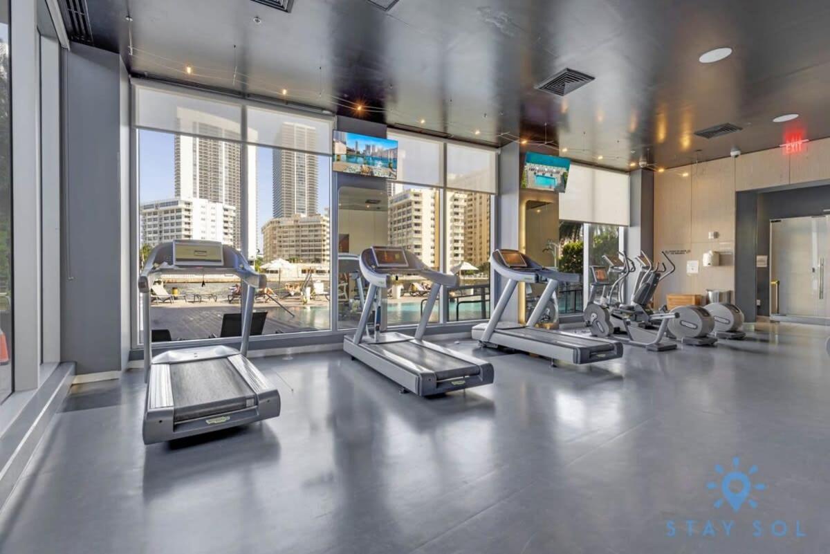 Infinite Views, Amazing Pool, Gym, Near Beach Hallandale Beach Esterno foto