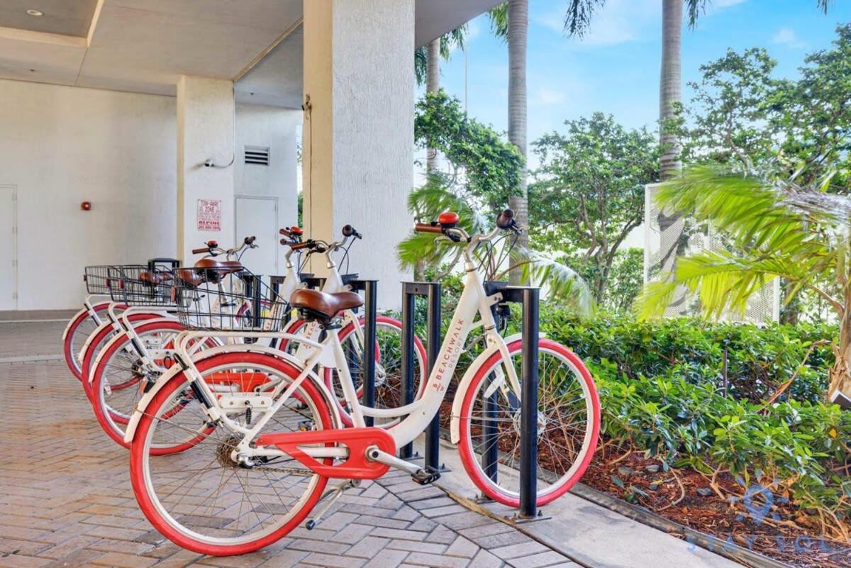 Infinite Views, Amazing Pool, Gym, Near Beach Hallandale Beach Esterno foto