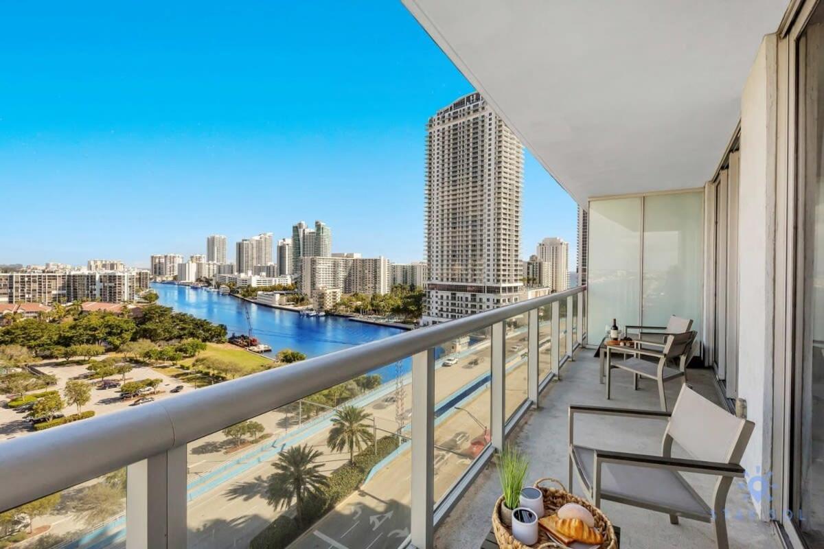 Infinite Views, Amazing Pool, Gym, Near Beach Hallandale Beach Esterno foto